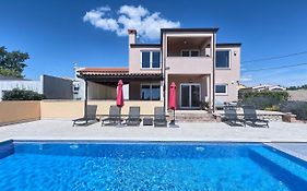 Villa Pascal