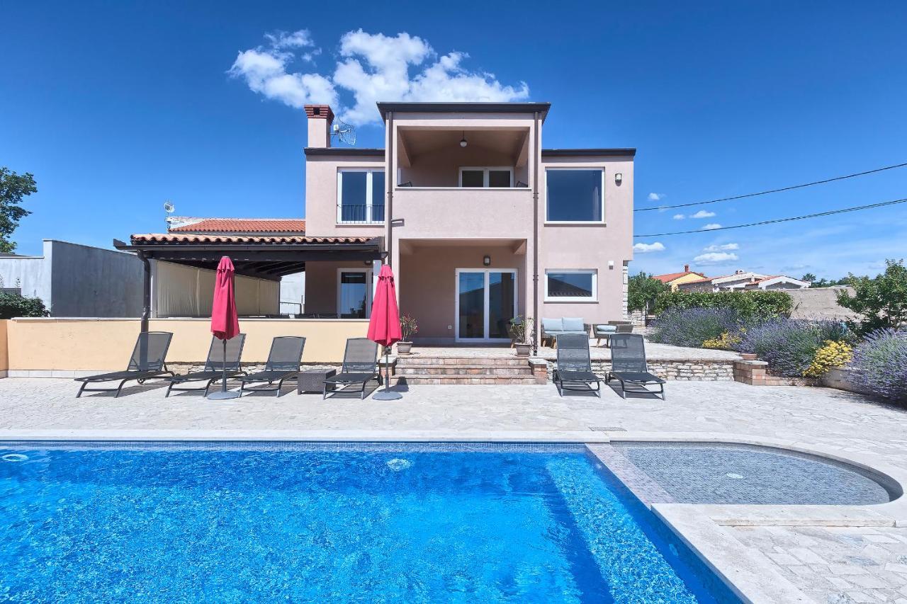 Villa Pascal Krnica Exterior foto